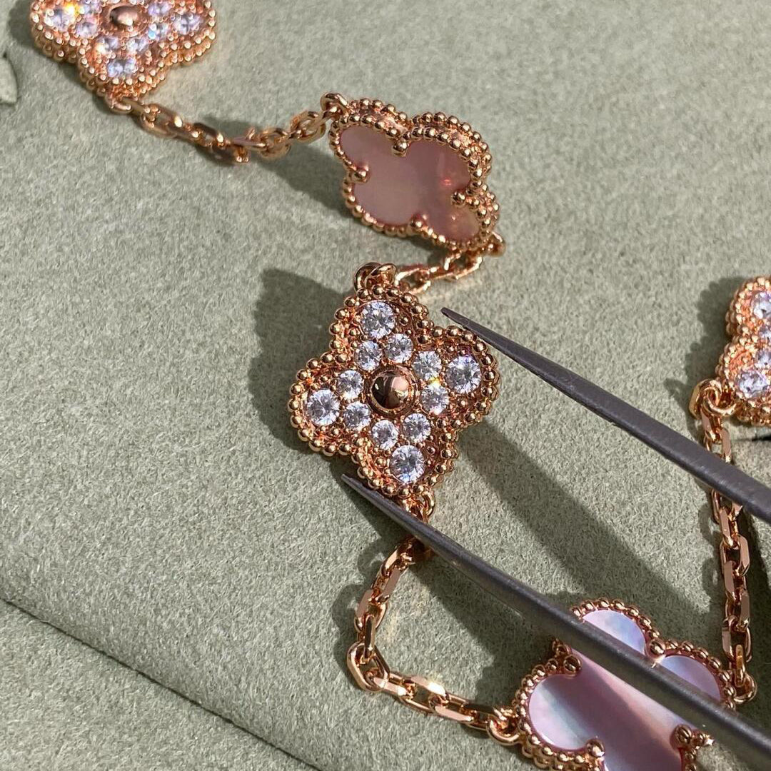 [ECHO ]CLOVER 10 MOTIFS DIAMOND PINK MOP NECKLACE