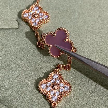 [ECHO ]CLOVER 10 MOTIFS DIAMOND PINK MOP NECKLACE