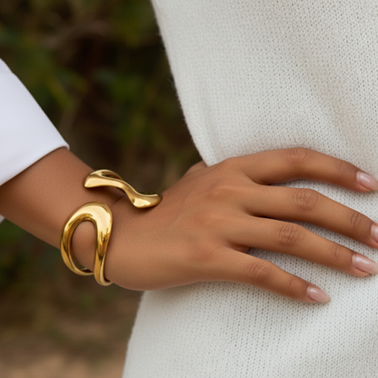 [Echo Fine]Lulu Sculpted Gold Bangle