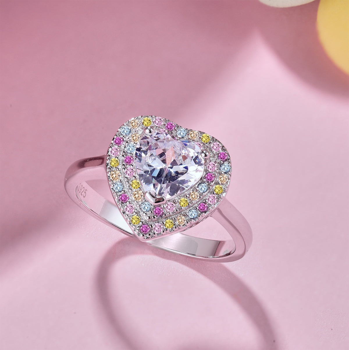 [ECHO ]Delicate Ebullient Heart Shape Wedding Ring