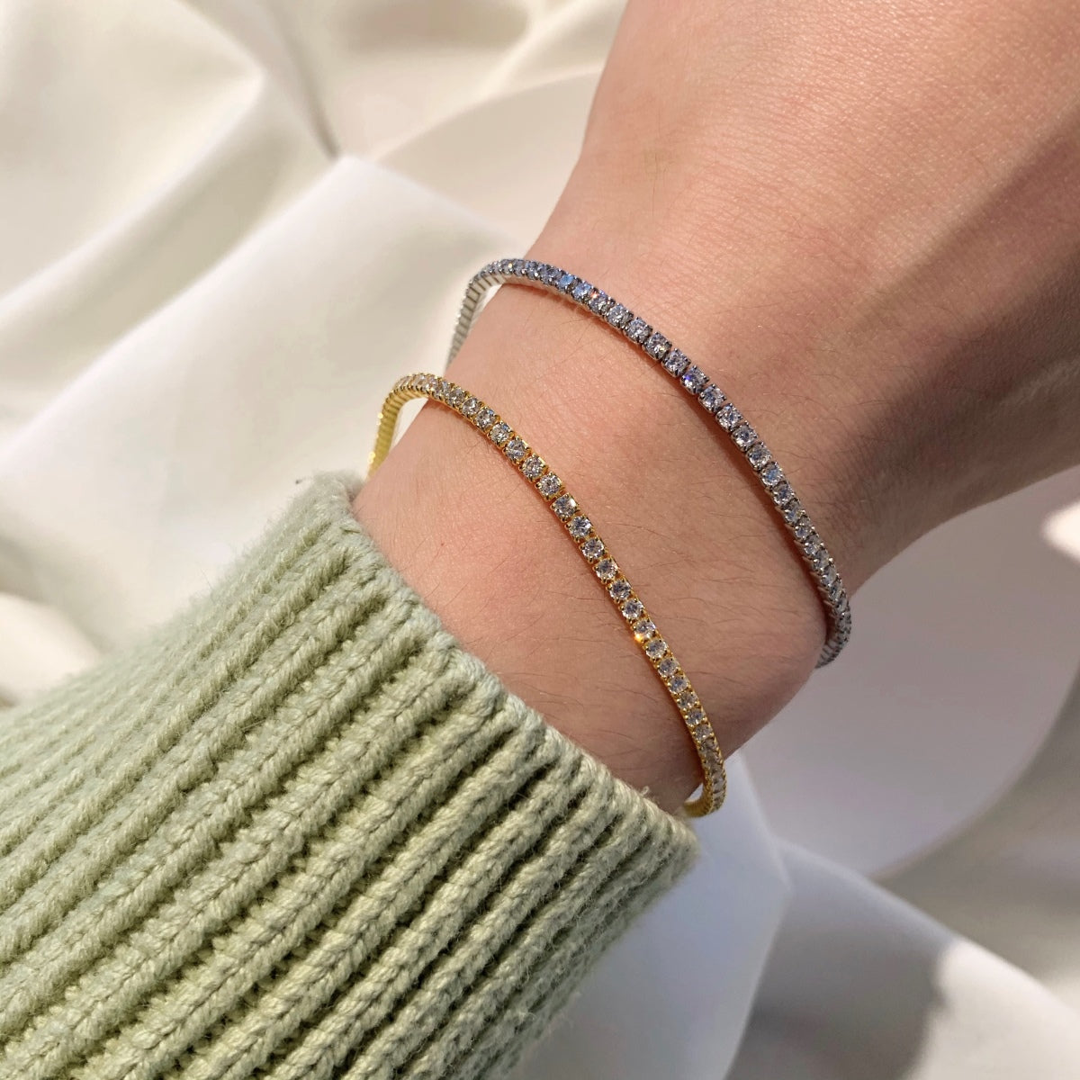 [ECHO ]Radiant Shinning Princess Cut Tennis Bracelet