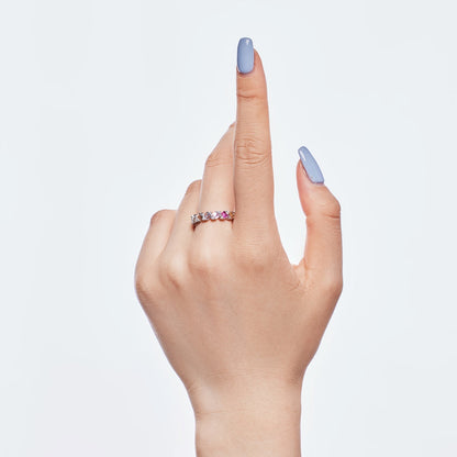 [ECHO ]Delicate Vibrant Emerald Cut Daily Ring