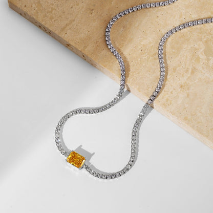 [ECHO ]2.0 carat Ornate Emerald Cut Necklace