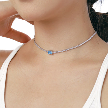 [ECHO ]2.0 carat Ornate Emerald Cut Necklace