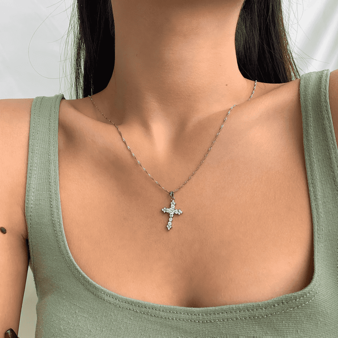 [ECHO ]Delicate Cross Shape Necklace