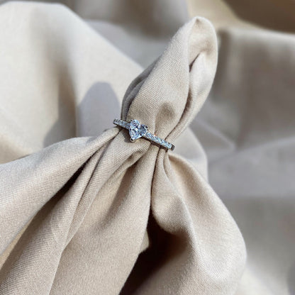 [ECHO ]0.5 Carat CaratEternity Charming Heart Shape Lover Ring