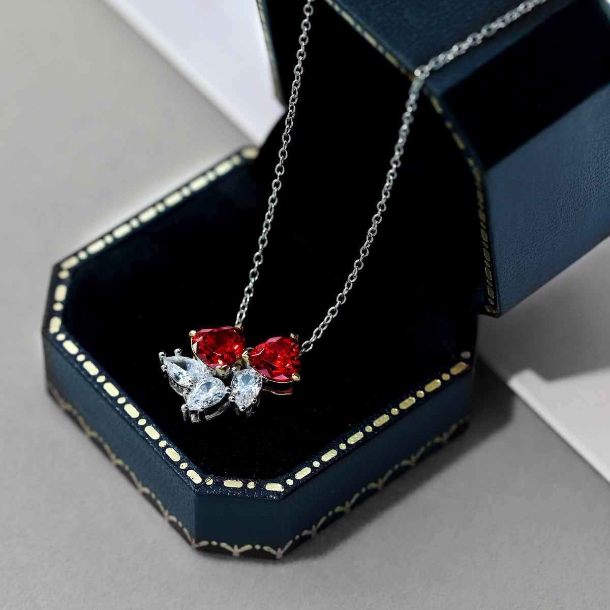 [ECHO ]Dainty Red Heart Necklace