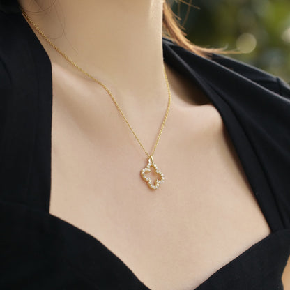 [ECHO ]Four-Leaf Clover Hollow Design Exquisite Necklace
