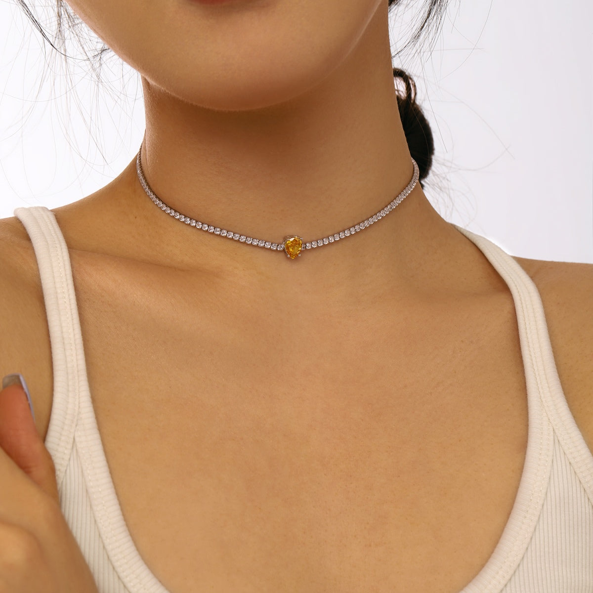 [ECHO ]1.0 carat Unique Pear Cut Tennis Necklace