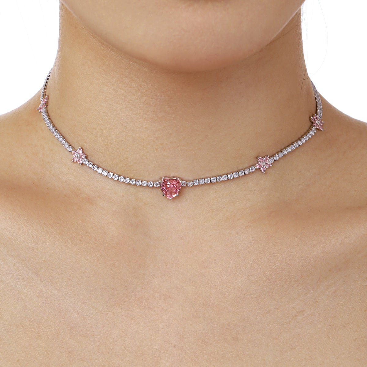 [ECHO ]Dazzling Pink Heart Flower Necklace