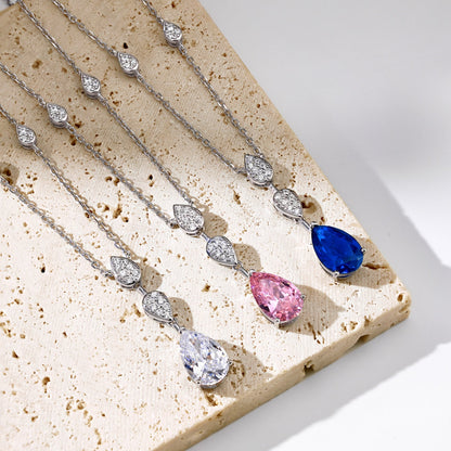 [ECHO ]Dazzling Pear Cut Necklace