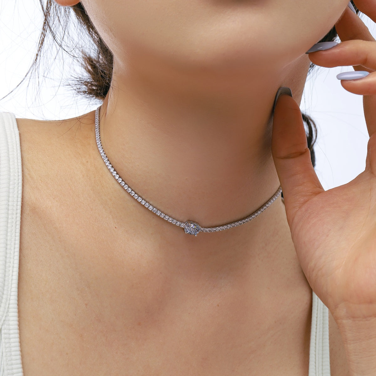 [ECHO ]1.0 Carat Shining Oval Cut Necklace