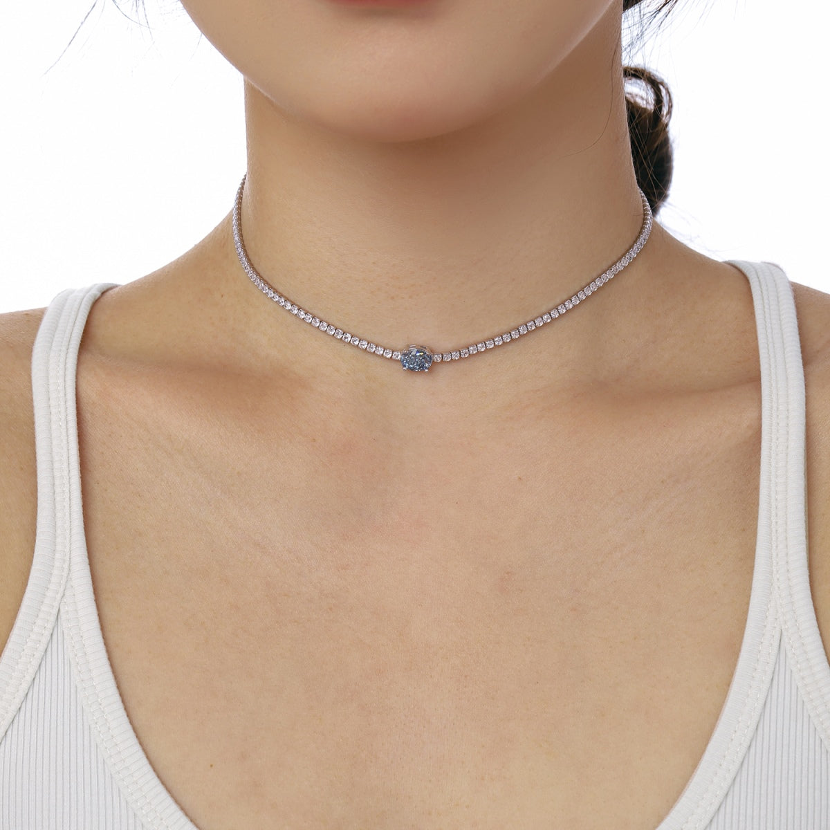 [ECHO ]1.0 Carat Shining Oval Cut Necklace