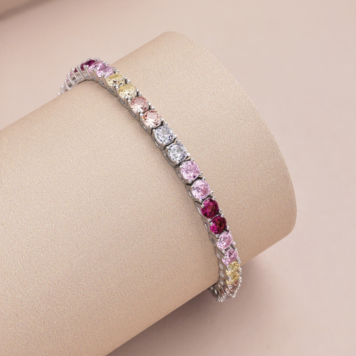 [ECHO ]Radiant Colorful Round Cut Tennis Bracelet