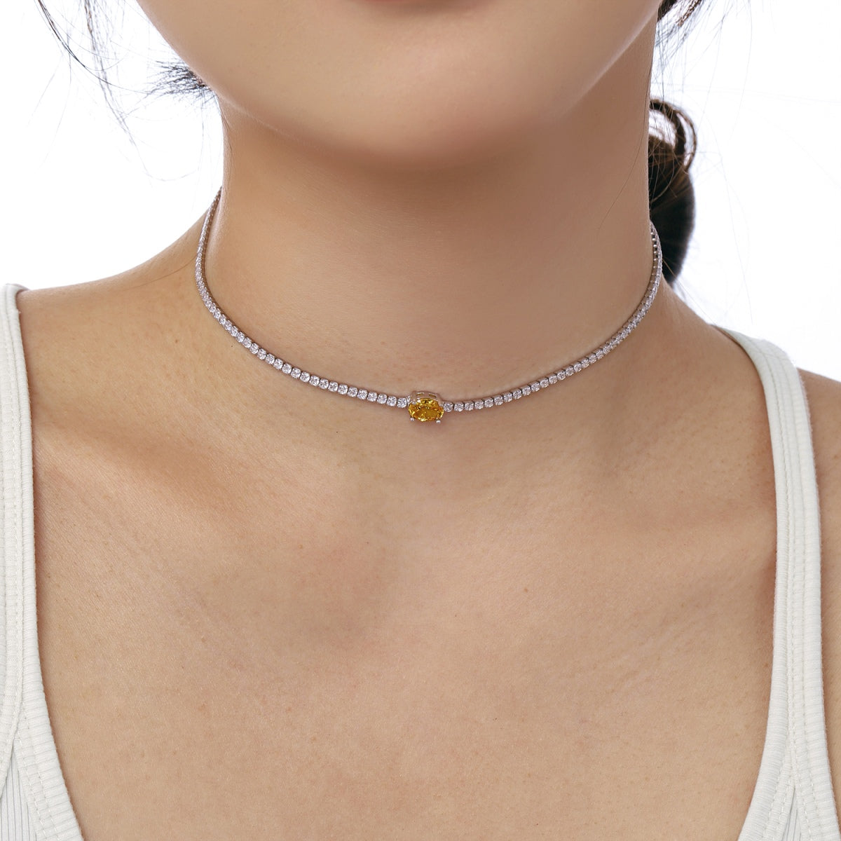 [ECHO ]1.0 Carat Shining Oval Cut Necklace