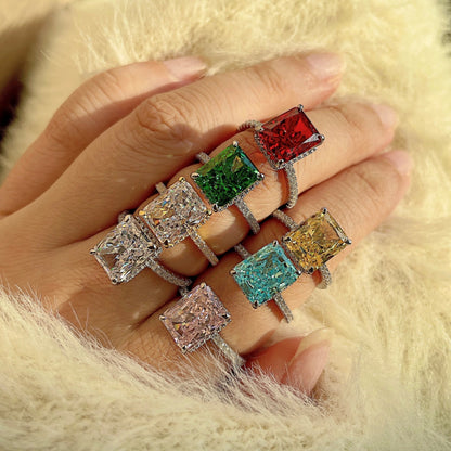 [ECHO ]4.0 Carat Luxurious Engagement Ring