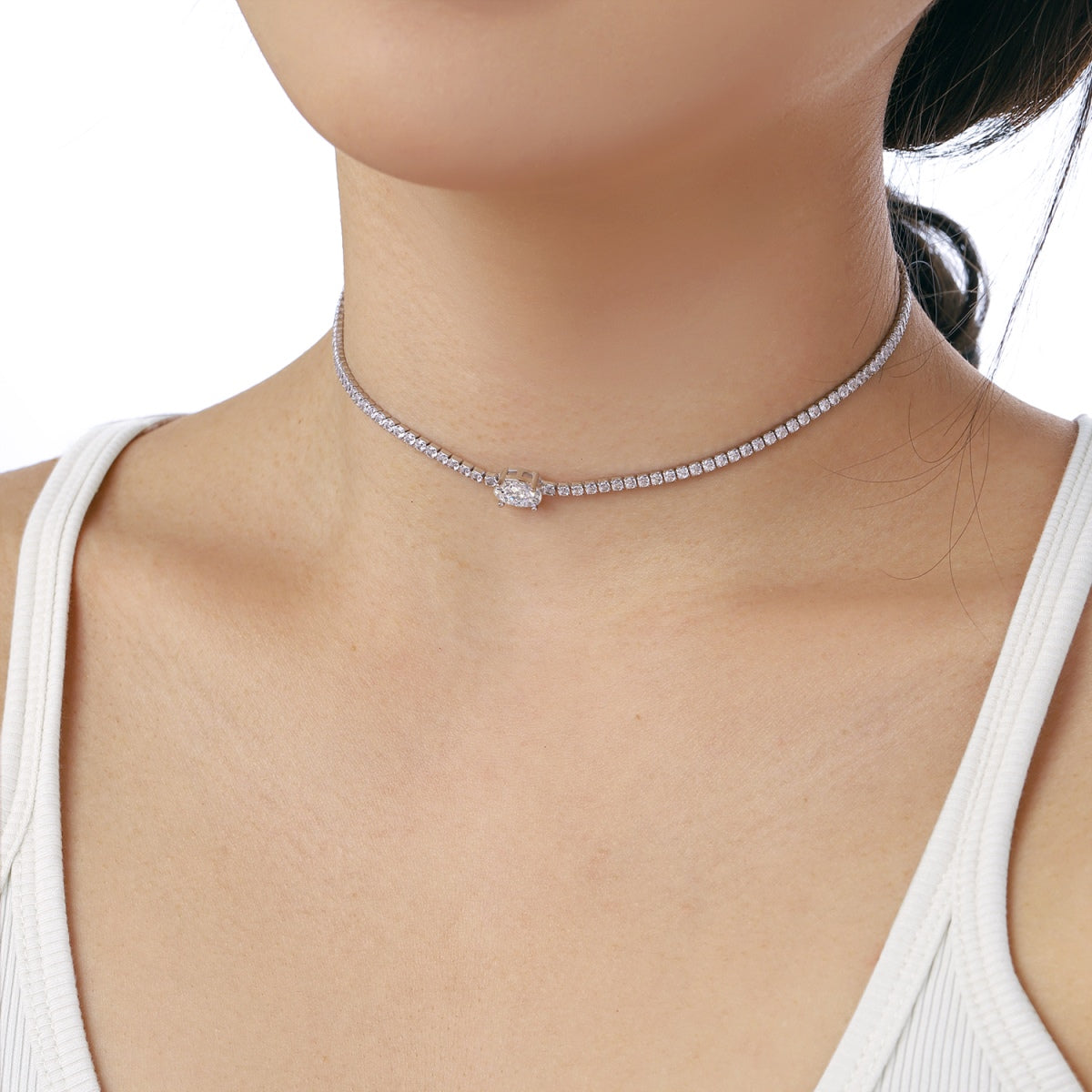 [ECHO ]1.0 Carat Shining Oval Cut Necklace
