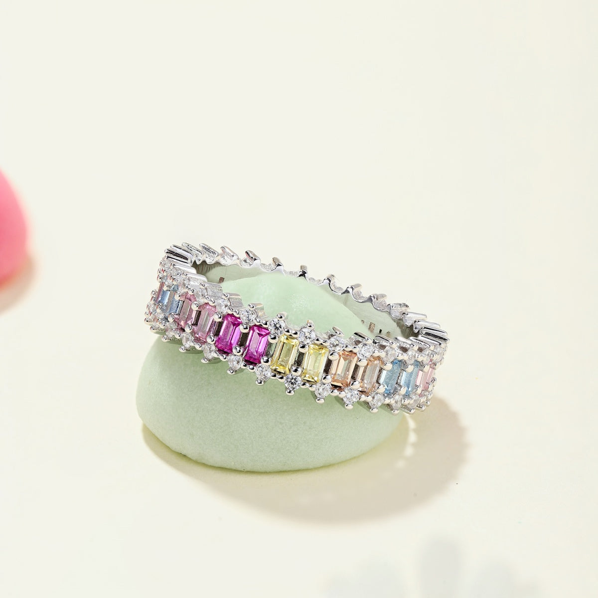 [ECHO ]Splashy Ornate Emerald Cut Cocktail Ring