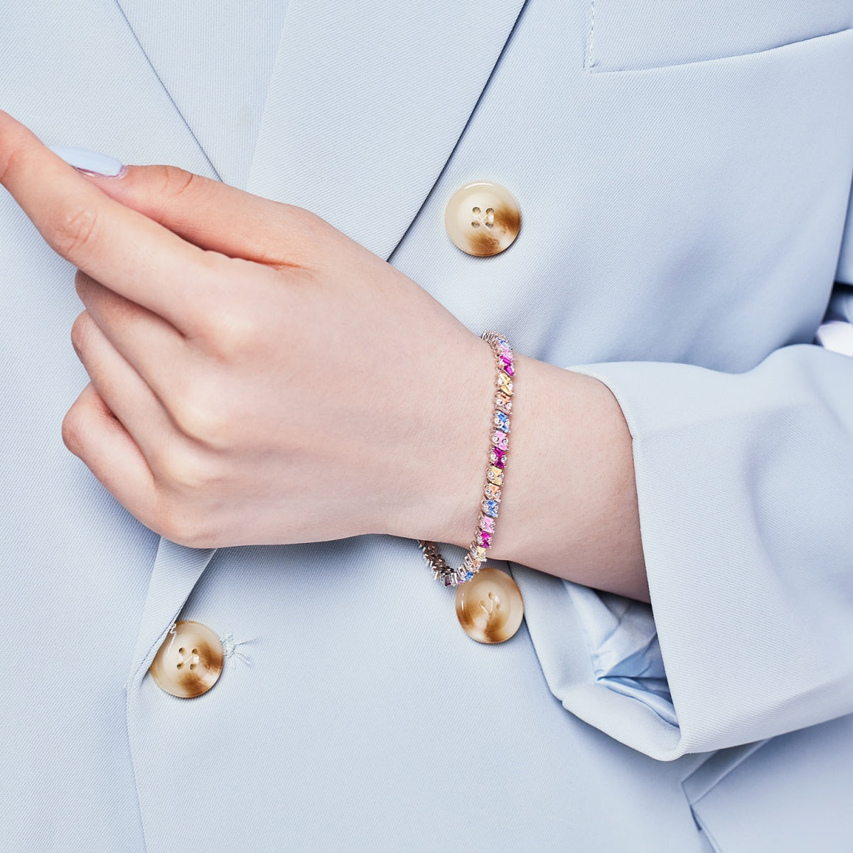 [ECHO ]Ornate Sparkling Multi Cut Party Bracelet
