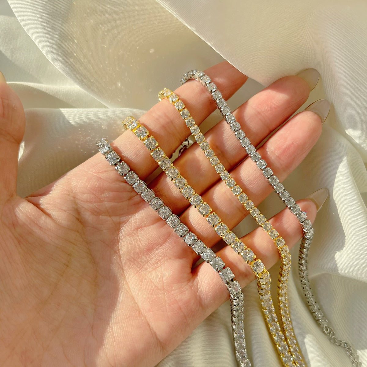 [ECHO ]Sparkling Radiant Princess Cut Tennis Bracelet
