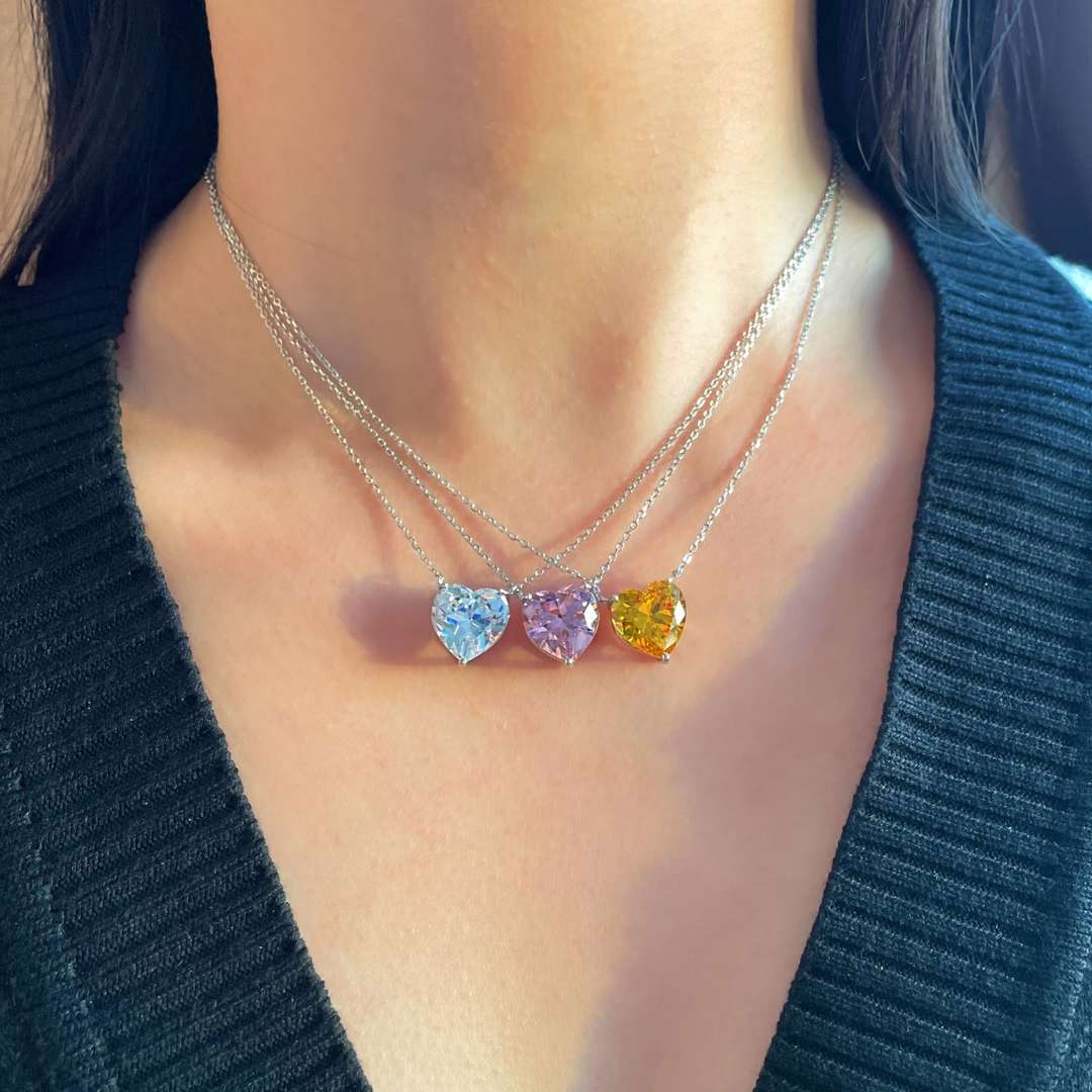 [ECHO ]6.0 carat Radiant Heart Shape Necklace