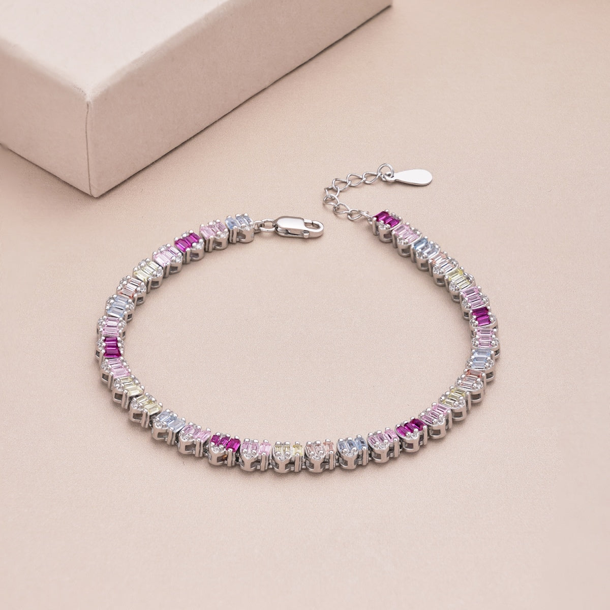 [ECHO ]Delicate Colorful Emerald Cut Party Bracelet