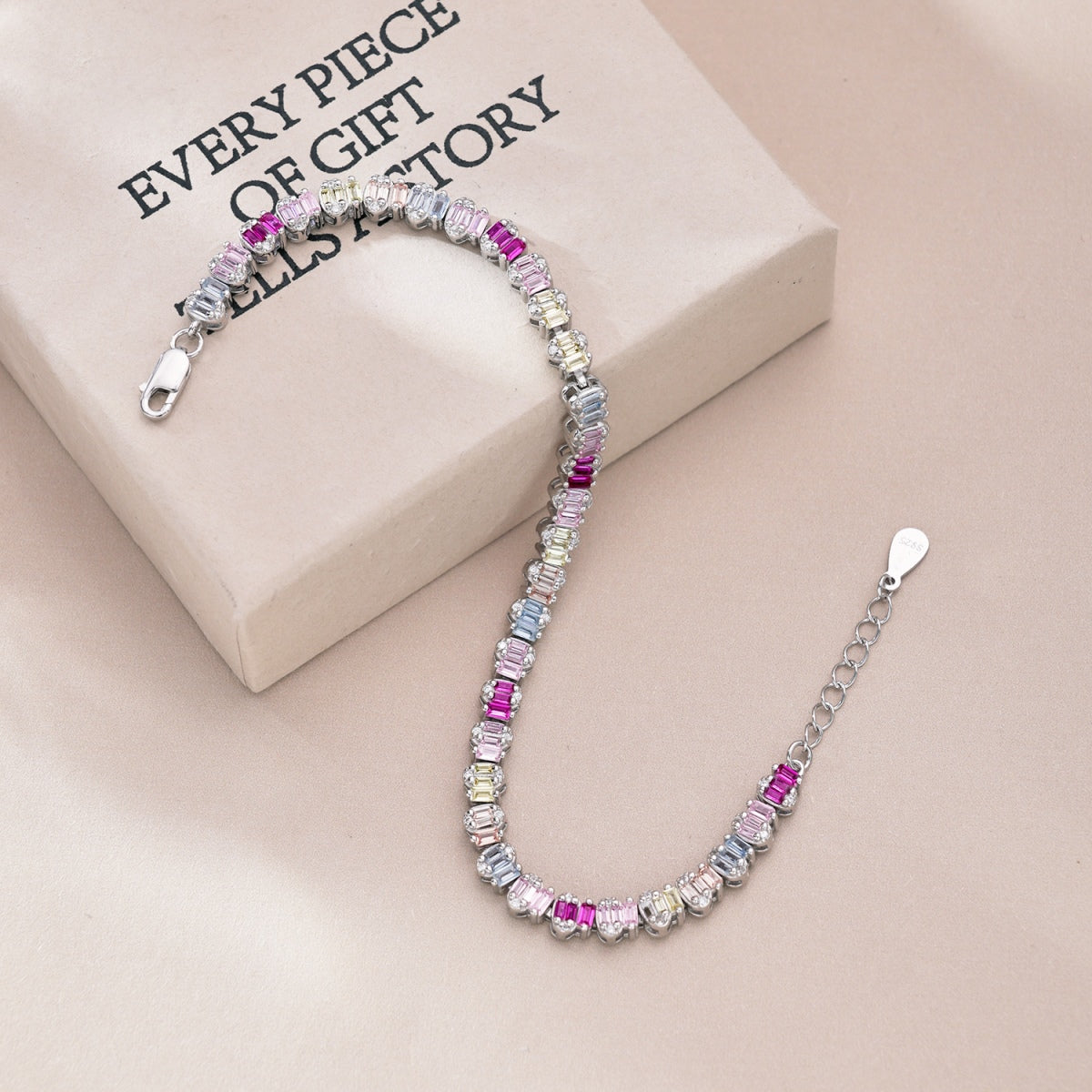[ECHO ]Delicate Colorful Emerald Cut Party Bracelet