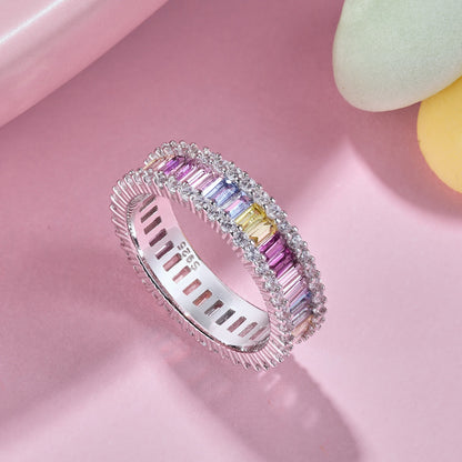 [ECHO ]Dainty Kaleidoscopic Emerald Cut Daily Ring