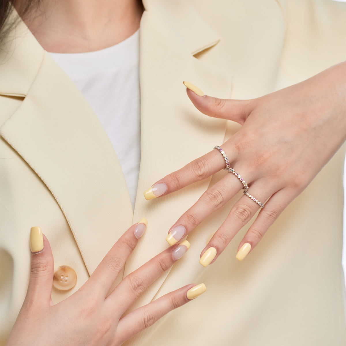 [ECHO ]Dazzling Lustrous Round Cut Tennis Ring
