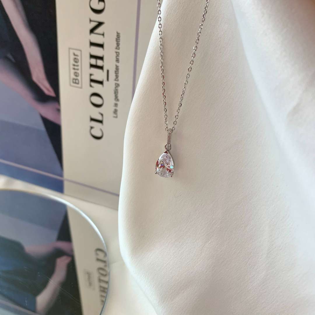 [ECHO ]Delicate Water Drop Shape Fashion Necklace