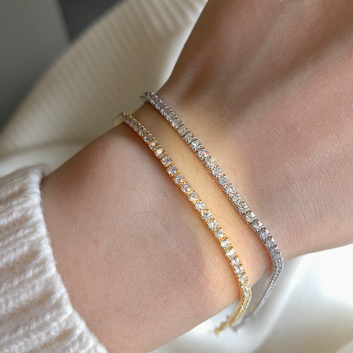 [ECHO ]Radiant Shinning Princess Cut Tennis Bracelet