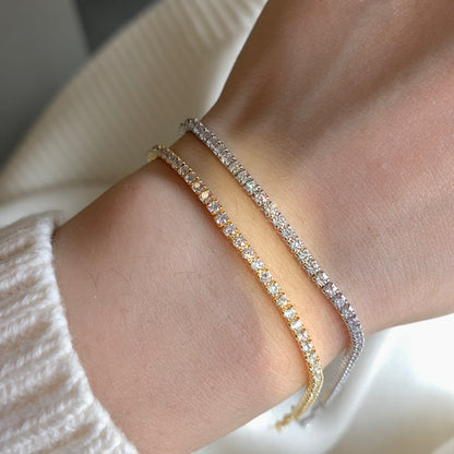 [ECHO ]Radiant Shinning Princess Cut Tennis Bracelet