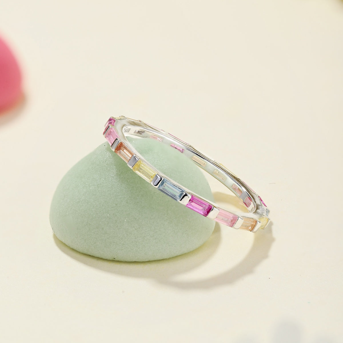[ECHO ]Exquisite Multicolored Emerald Cut Daily Ring