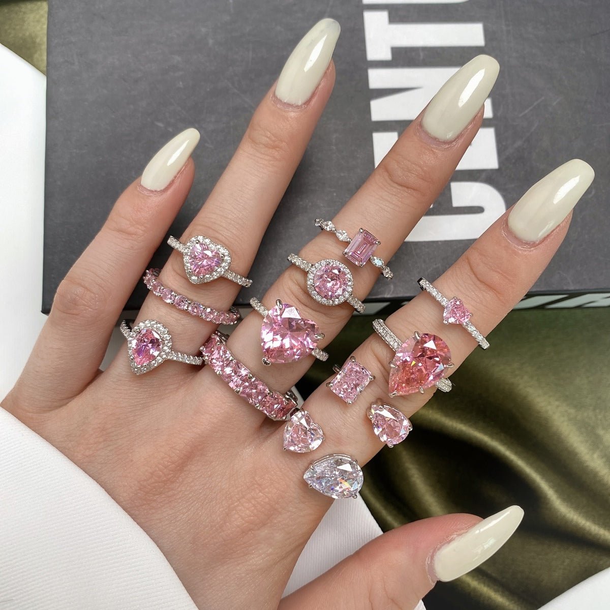 [ECHO ]0.5 Carat CaratEternity Charming Heart Shape Lover Ring