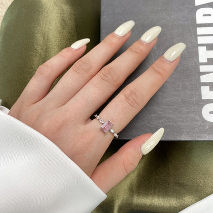 [ECHO ]1.0 Carat Dainty Resplendent Radiant Cut Daily Ring
