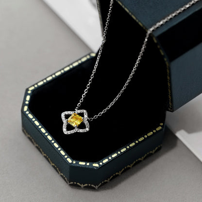 [ECHO ]Exquisite Flower Shape Princess Cut Necklace