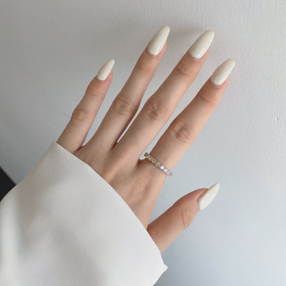 [ECHO ]Sparkling Round Cut Tennis Ring