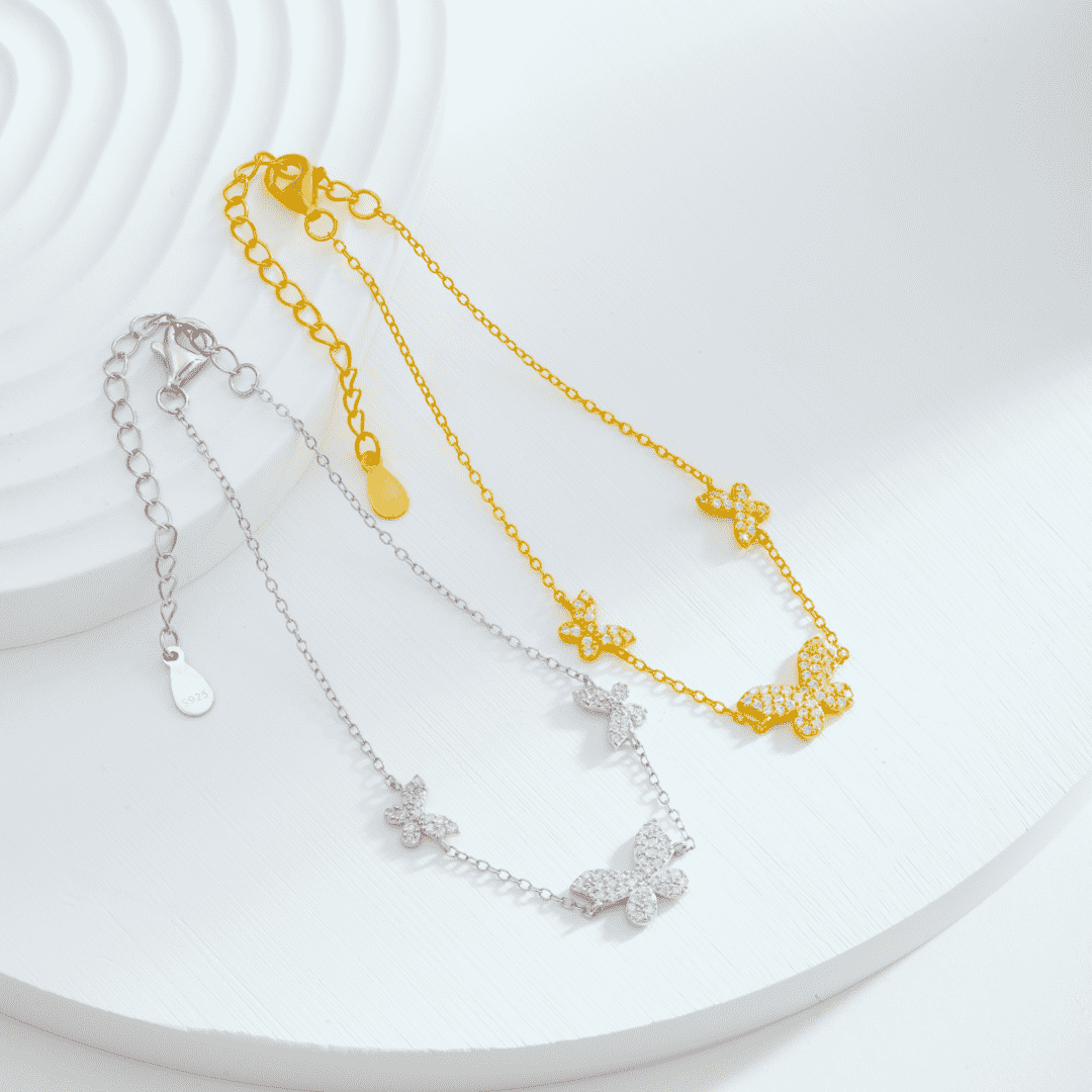 [ECHO ]Delicate Butterfly Pendant Bracelet