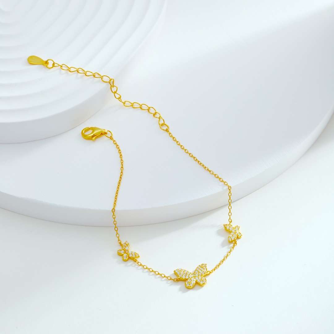 [ECHO ]Delicate Butterfly Pendant Bracelet