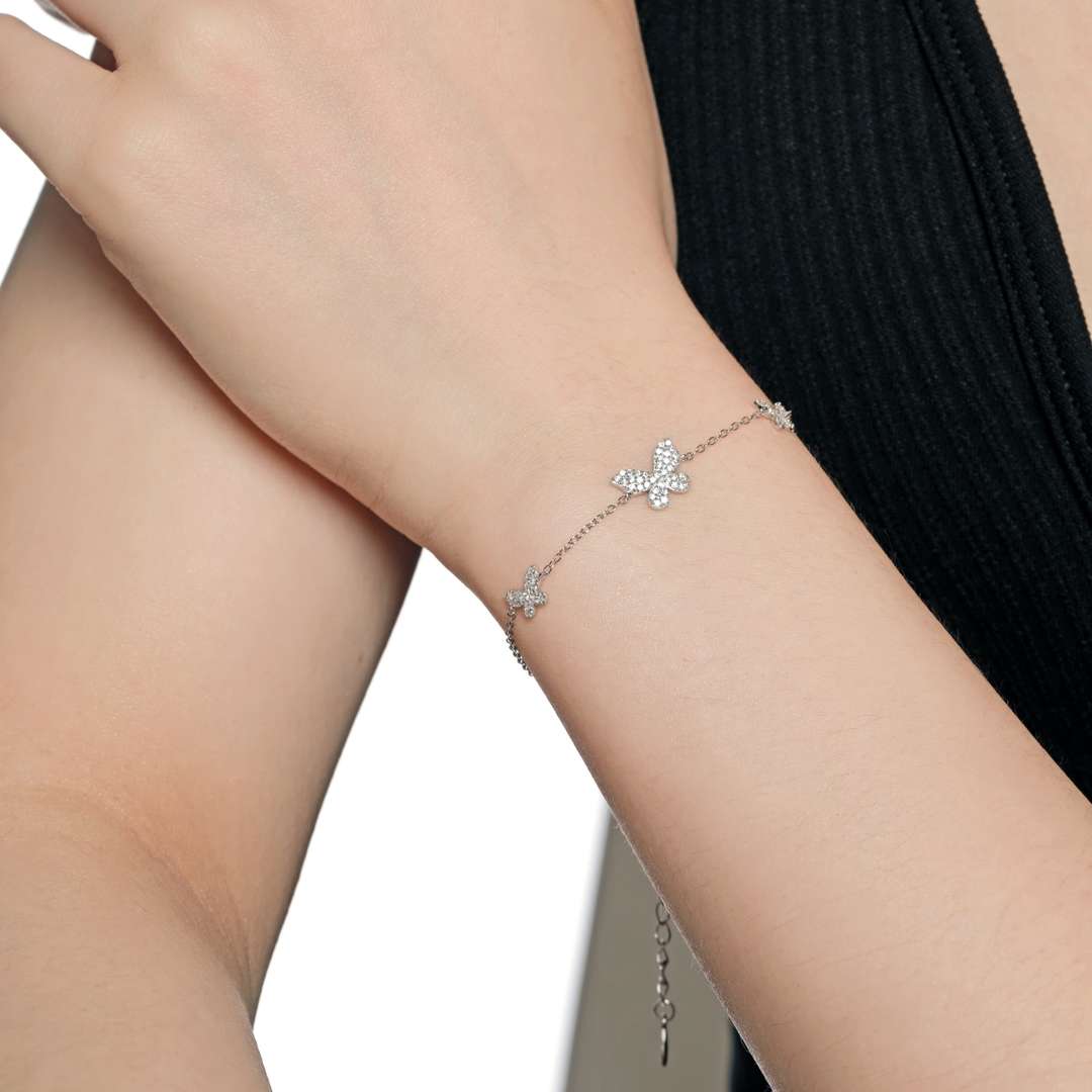 [ECHO ]Delicate Butterfly Pendant Bracelet