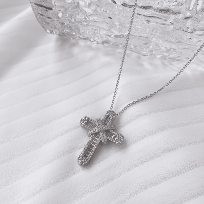 [ECHO ]Gypsophila With Dimonds Necklace
