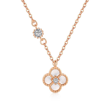 [ECHO ]Delicate Flower Shape Necklace