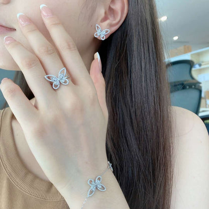 [ECHO ]Delicate Butterfly Pendant Bracelet
