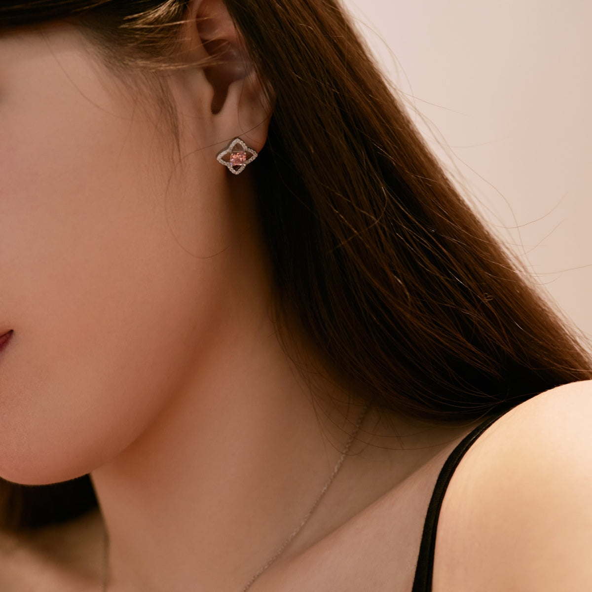 [ECHO ]Elegant Star Shape Princess Cut Daily Earrings