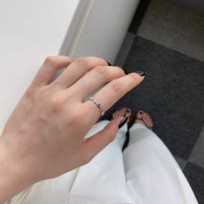 [ECHO ]Unique Trapezoid Cut Daily Ring