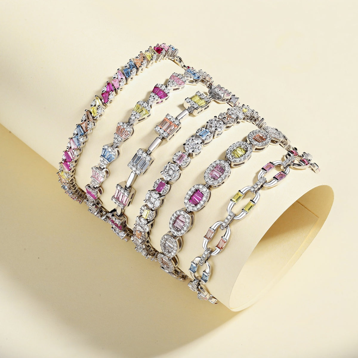 [ECHO ]Dazzling Radiant Multi Cut Daily Bracelet