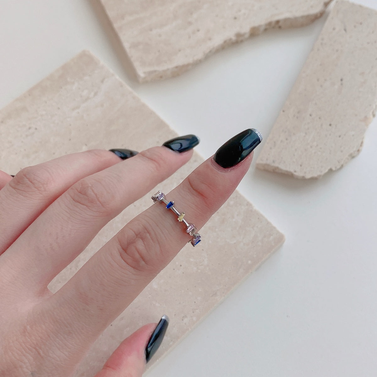 [ECHO ]Unique Trapezoid Cut Daily Ring