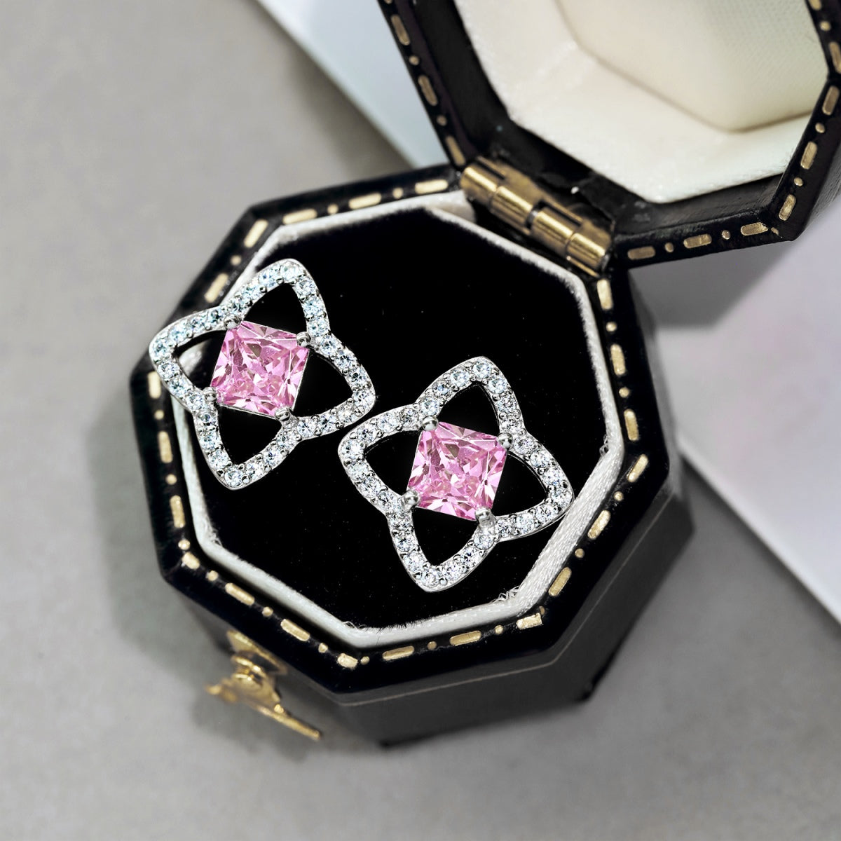 [ECHO ]Elegant Star Shape Princess Cut Daily Earrings