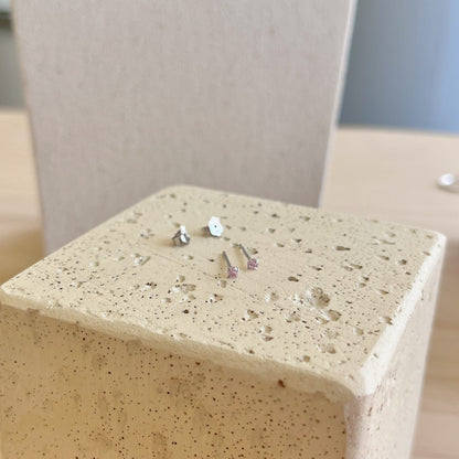[ECHO ]Delicate Solitaire Earrings