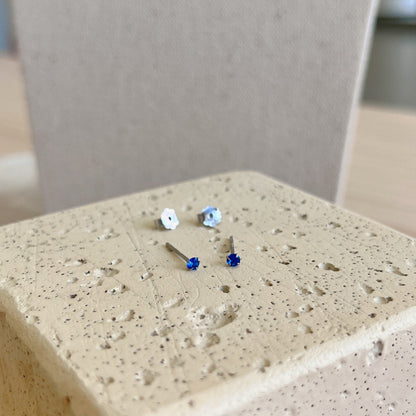 [ECHO ]Delicate Solitaire Earrings